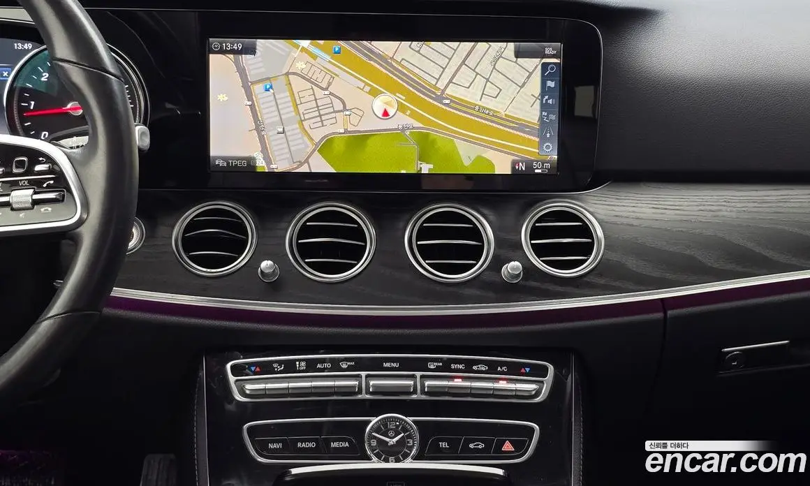 Mercedes-Benz E-Class 2019 1.9 автомат (гидро), фото 19 Mercedes-Benz E-Class 2019 1.9 автомат (гидро), фото 19