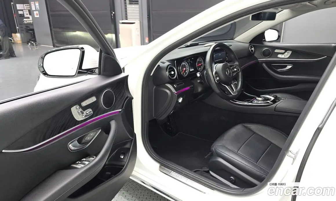 Mercedes-Benz E-Class 2019 1.9 автомат (гидро), фото 10 Mercedes-Benz E-Class 2019 1.9 автомат (гидро), фото 10