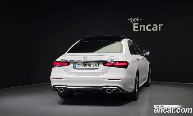 Mercedes-Benz E-Class 2021 3.0 автомат (гидро), миниатюра 4 Mercedes-Benz E-Class 2021 3.0 автомат (гидро), миниатюра 4