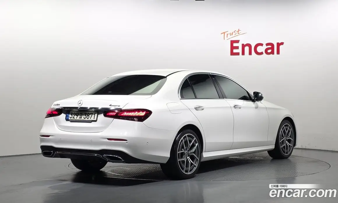 Mercedes-Benz E-Class 2021 1.9 автомат (гидро), фото 2 Mercedes-Benz E-Class 2021 1.9 автомат (гидро), фото 2