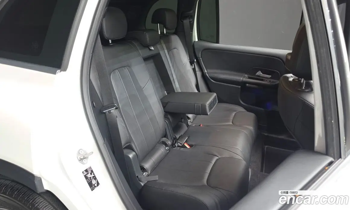 Mercedes-Benz GLB-Class 2021 1.9 автомат (гидро), фото 17 Mercedes-Benz GLB-Class 2021 1.9 автомат (гидро), фото 17