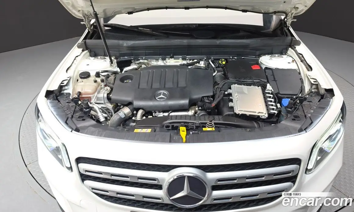 Mercedes-Benz GLB-Class 2021 1.9 автомат (гидро), фото 6 Mercedes-Benz GLB-Class 2021 1.9 автомат (гидро), фото 6