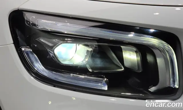 Mercedes-Benz GLB-Class 2021 1.9 автомат (гидро), миниатюра 8 Mercedes-Benz GLB-Class 2021 1.9 автомат (гидро), миниатюра 8
