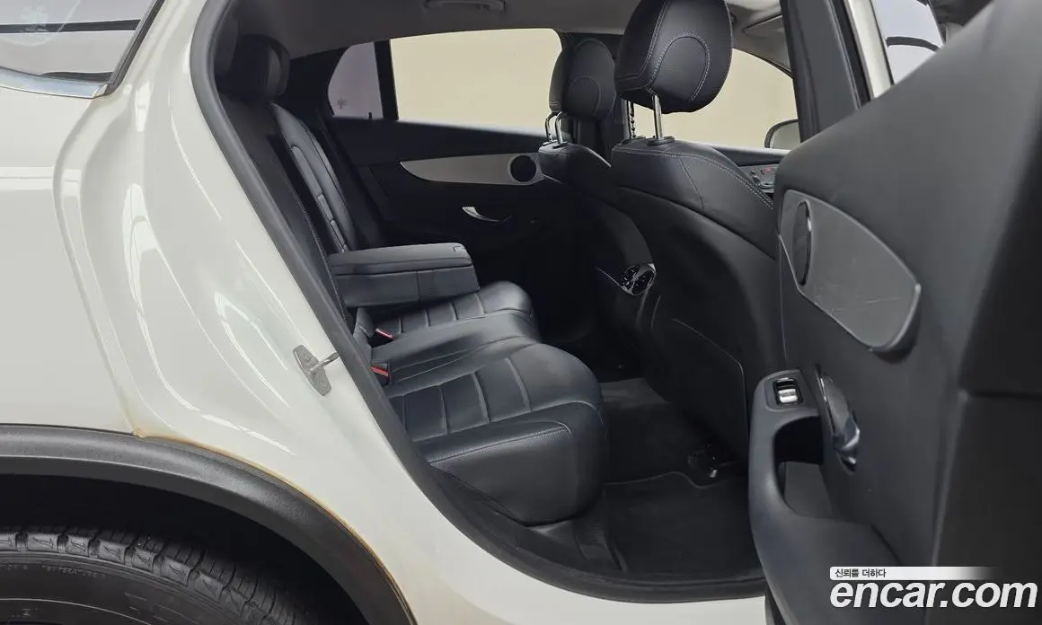 Mercedes-Benz GLC-Class 2018 2.1 автомат (гидро), фото 17 Mercedes-Benz GLC-Class 2018 2.1 автомат (гидро), фото 17