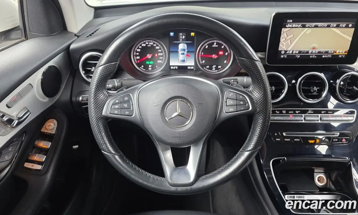 Mercedes-Benz GLC-Class 2018 2.1 автомат (гидро), фото 20 Mercedes-Benz GLC-Class 2018 2.1 автомат (гидро), фото 20