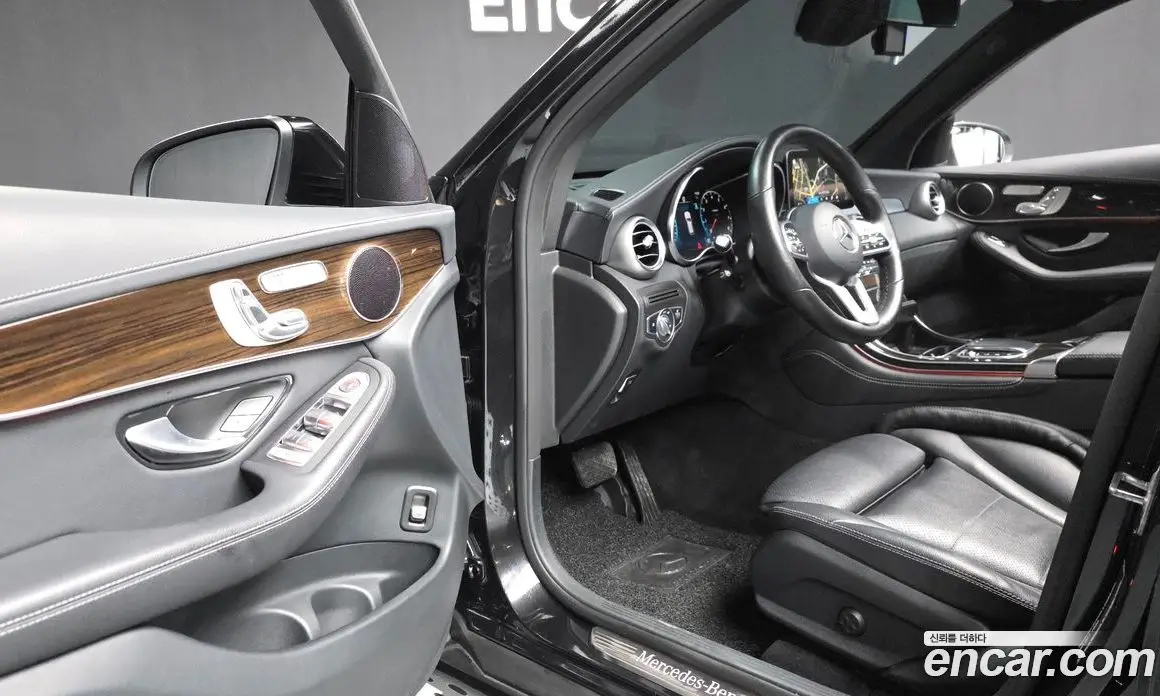Mercedes-Benz GLC-Class 2020 2.0 автомат (гидро), фото 12