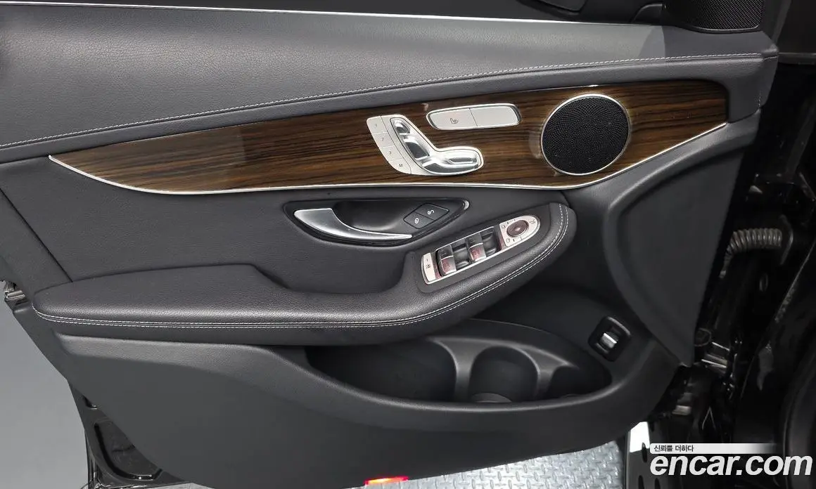 Mercedes-Benz GLC-Class 2020 2.0 автомат (гидро), фото 13
