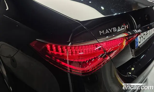 Mercedes-Benz S-Class 2022 4.0 автомат (гидро), миниатюра 9