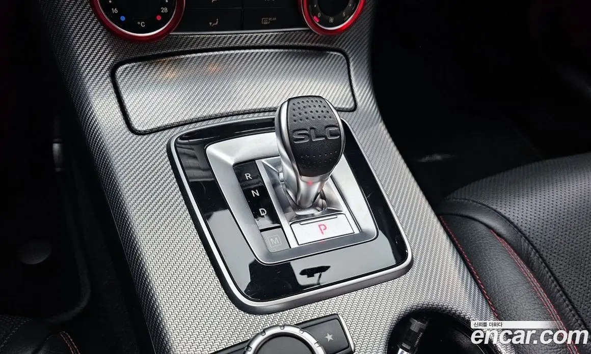 Mercedes-Benz SLC-Class 2018 2.0 автомат (гидро), фото 9 Mercedes-Benz SLC-Class 2018 2.0 автомат (гидро), фото 9