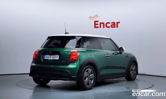 Mini Cooper 2021 1.5 автомат (гидро), миниатюра 2