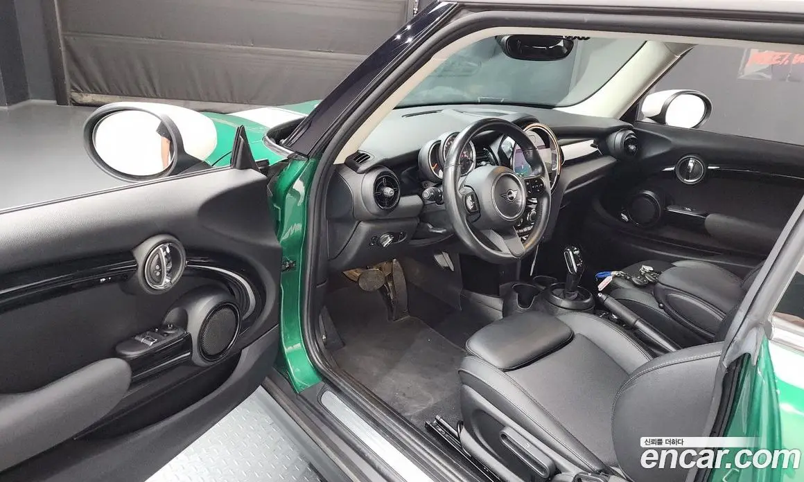 Mini Cooper 2021 1.5 автомат (гидро), фото 13