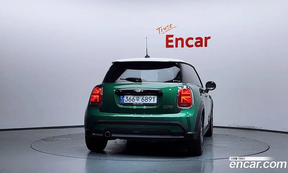 Mini Cooper 2021 1.5 автомат (гидро), фото 4