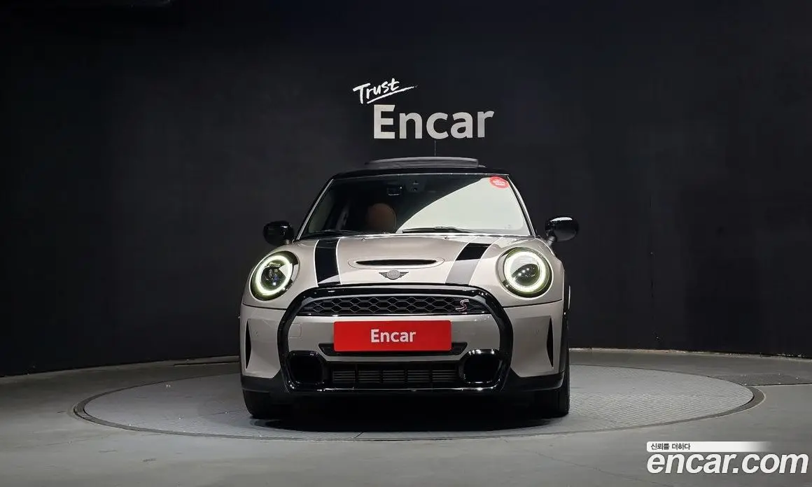 Mini Cooper 2022 2.0 автомат (гидро), фото 3 Mini Cooper 2022 2.0 автомат (гидро), фото 3