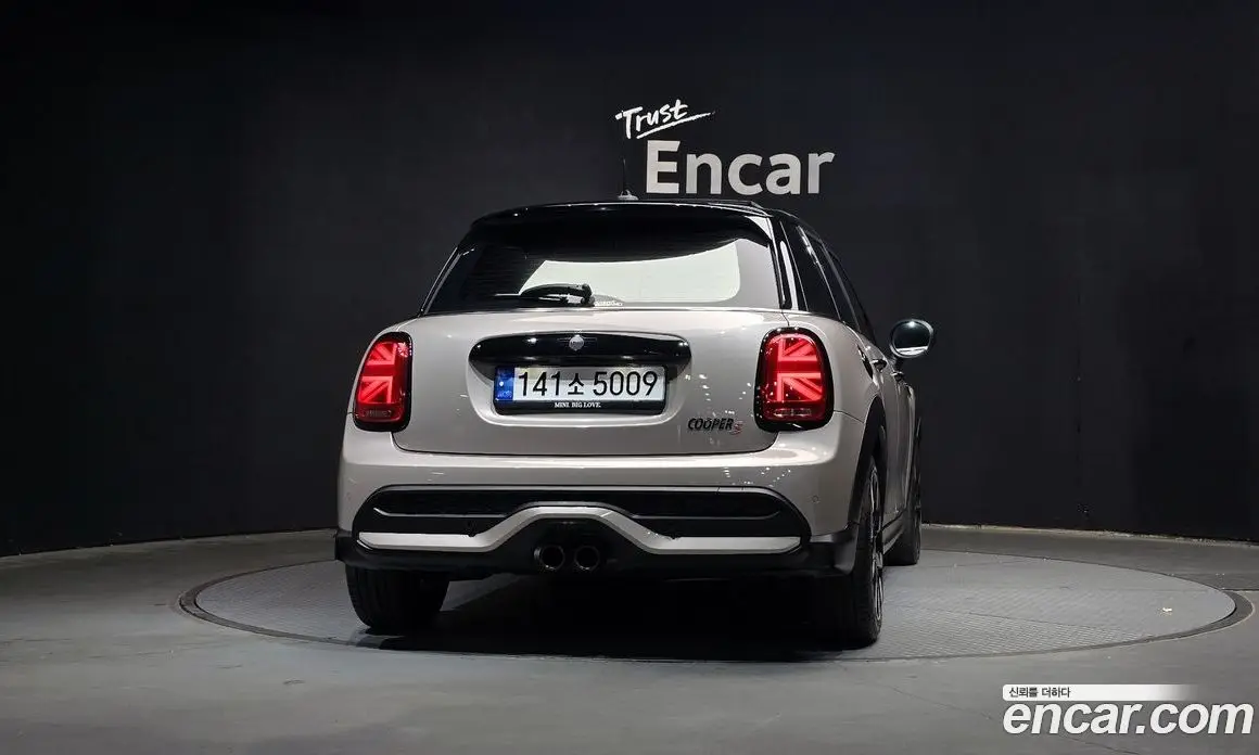 Mini Cooper 2022 2.0 автомат (гидро), фото 4 Mini Cooper 2022 2.0 автомат (гидро), фото 4