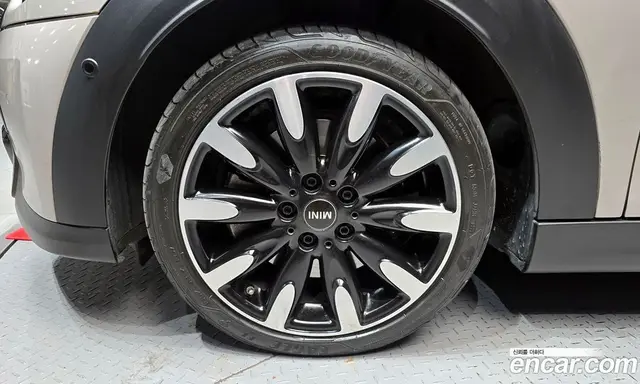Mini Cooper 2022 2.0 автомат (гидро), миниатюра 5 Mini Cooper 2022 2.0 автомат (гидро), миниатюра 5