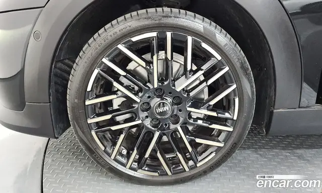 Mini Cooper 2025 2.0 автомат (гидро), миниатюра 5 Mini Cooper 2025 2.0 автомат (гидро), миниатюра 5