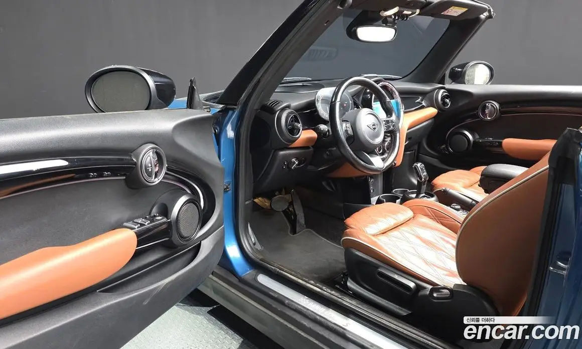 Mini Cooper Convertible 2022 2.0 автомат (гидро), фото 13 Mini Cooper Convertible 2022 2.0 автомат (гидро), фото 13