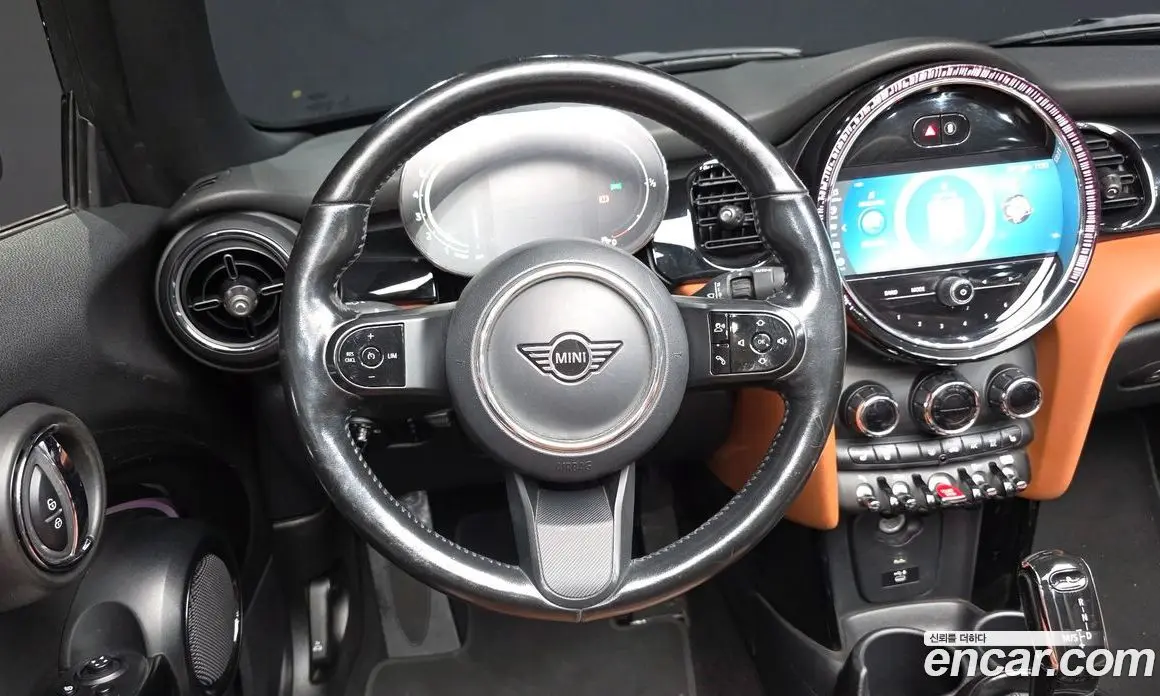 Mini Cooper Convertible 2022 2.0 автомат (гидро), фото 19 Mini Cooper Convertible 2022 2.0 автомат (гидро), фото 19