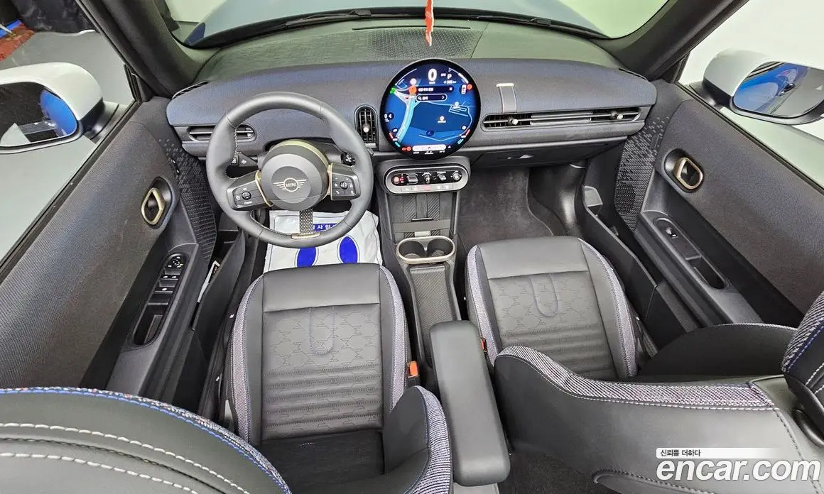 Mini Cooper Convertible 2025 2.0 автомат (гидро), фото 10 Mini Cooper Convertible 2025 2.0 автомат (гидро), фото 10
