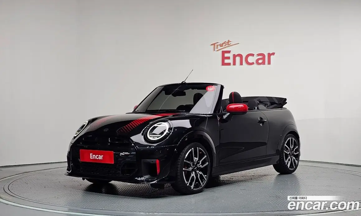 Mini Cooper Convertible 2025 2.0 автомат (гидро), фото 1 Mini Cooper Convertible 2025 2.0 автомат (гидро), фото 1