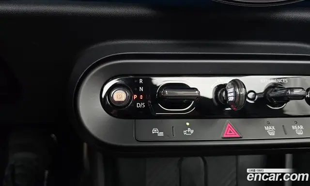 Mini Cooper Convertible 2025 2.0 автомат (гидро), миниатюра 12