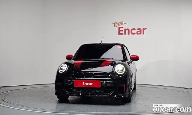 Mini Cooper Convertible 2025 2.0 автомат (гидро), миниатюра 3 Mini Cooper Convertible 2025 2.0 автомат (гидро), миниатюра 3