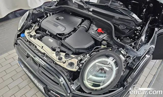 Mini Cooper Convertible 2025 2.0 автомат (гидро), миниатюра 6 Mini Cooper Convertible 2025 2.0 автомат (гидро), миниатюра 6
