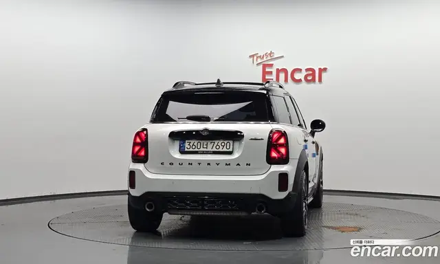 Mini Countryman 2023 2.0 автомат (гидро), миниатюра 3