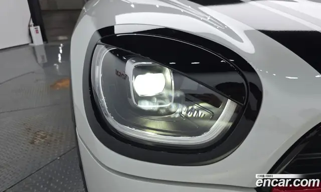 Mini Countryman 2023 2.0 автомат (гидро), миниатюра 7