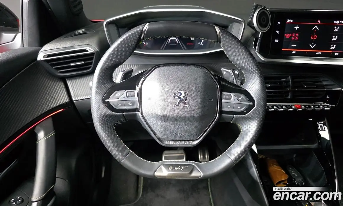 Peugeot 2008 2022 1.5 автомат (гидро), фото 18