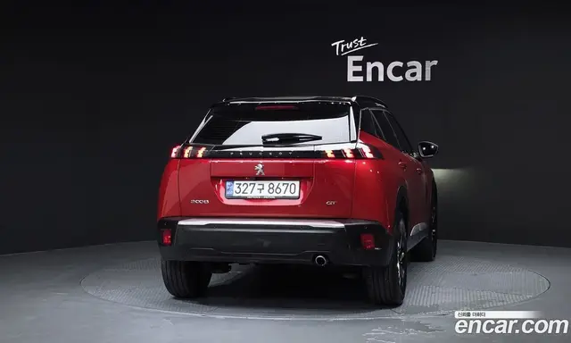 Peugeot 2008 2022 1.5 автомат (гидро), миниатюра 4