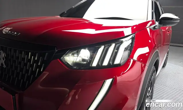 Peugeot 2008 2022 1.5 автомат (гидро), миниатюра 8