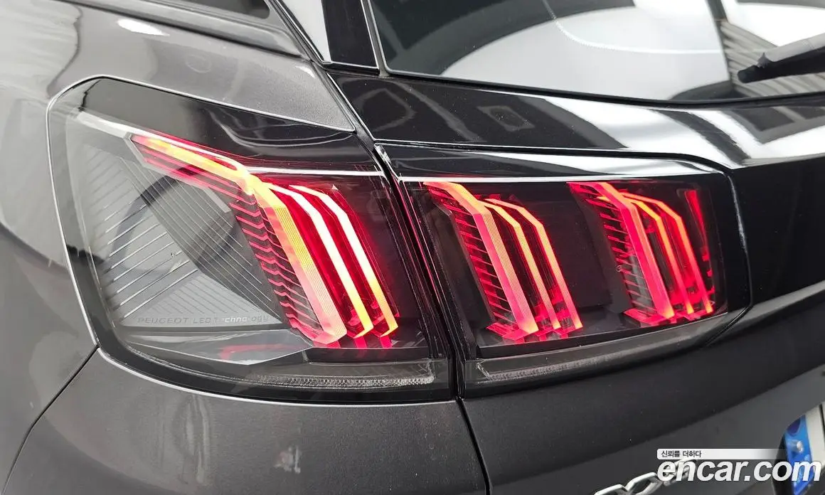 Peugeot 3008 2022 1.2 автомат (гидро), фото 9 Peugeot 3008 2022 1.2 автомат (гидро), фото 9