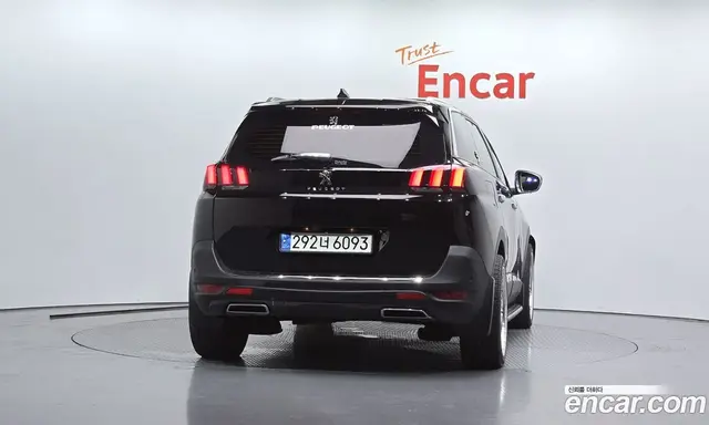 Peugeot 5008 2018 1.6 автомат (гидро), миниатюра 3