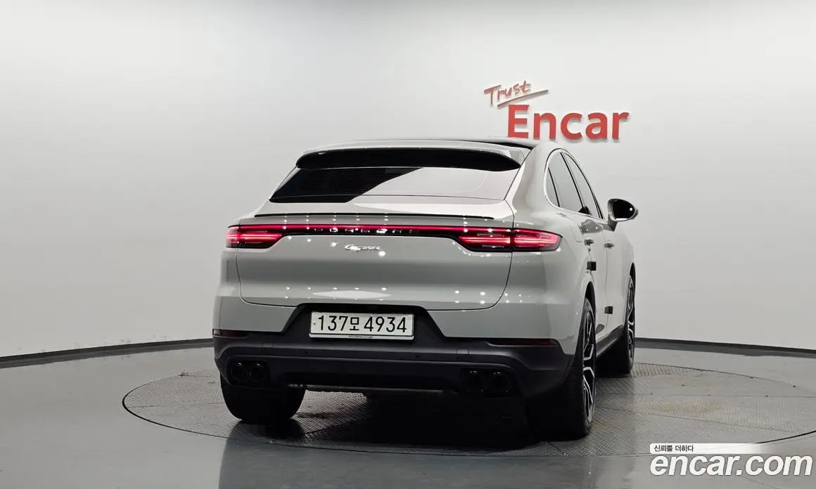 Porsche Cayenne 2023 3.0 автомат (гидро), фото 3