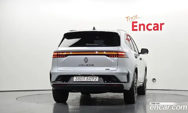 Renault (Samsung) Grand Koleos 2024 1.5 автомат (гидро), миниатюра 4 Renault (Samsung) Grand Koleos 2024 1.5 автомат (гидро), миниатюра 4