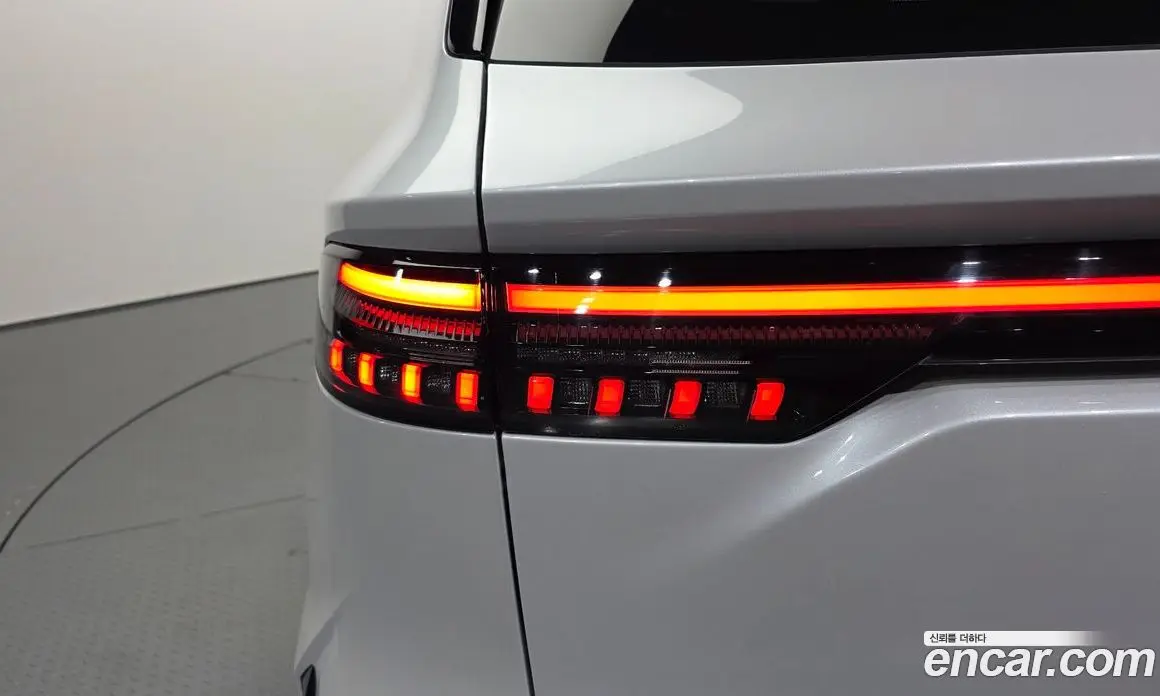 Renault (Samsung) Grand Koleos 2024 1.5 автомат (гидро), фото 9 Renault (Samsung) Grand Koleos 2024 1.5 автомат (гидро), фото 9