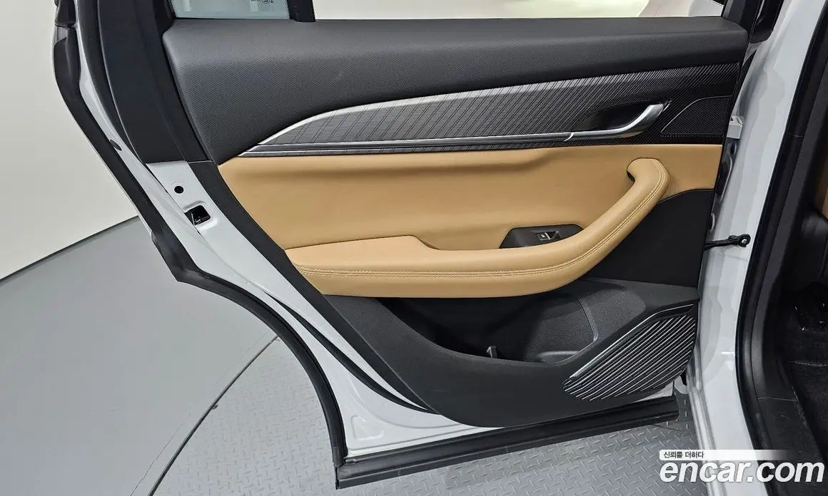 Renault (Samsung) Grand Koleos 2025 1.5 автомат (гидро), фото 15