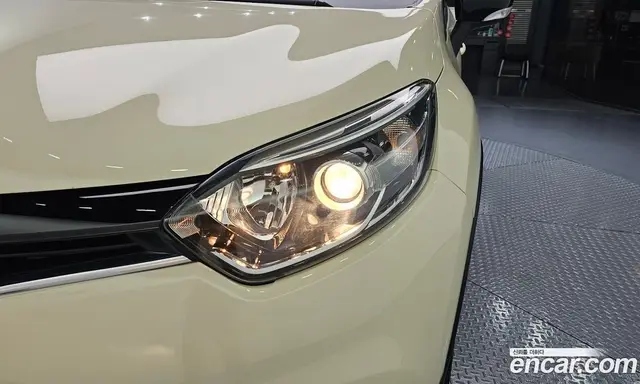Renault (Samsung) QM3 2015 1.5 автомат (гидро), миниатюра 8