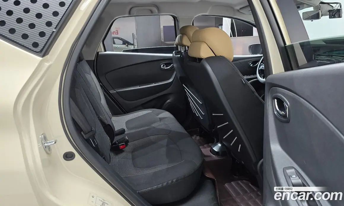 Renault (Samsung) QM3 2016 1.5 автомат (гидро), фото 16 Renault (Samsung) QM3 2016 1.5 автомат (гидро), фото 16