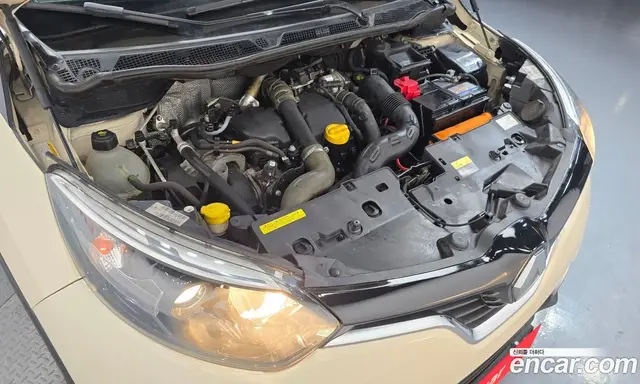 Renault (Samsung) QM3 2016 1.5 автомат (гидро), миниатюра 5 Renault (Samsung) QM3 2016 1.5 автомат (гидро), миниатюра 5