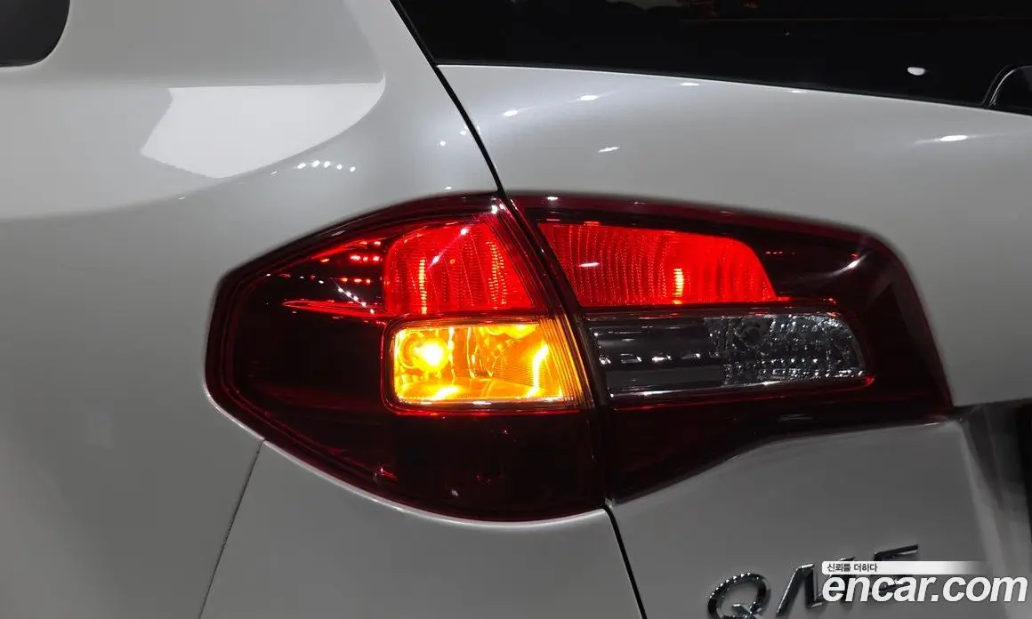 Renault (Samsung) QM5 2014 2.0 автомат (гидро), фото 9 Renault (Samsung) QM5 2014 2.0 автомат (гидро), фото 9