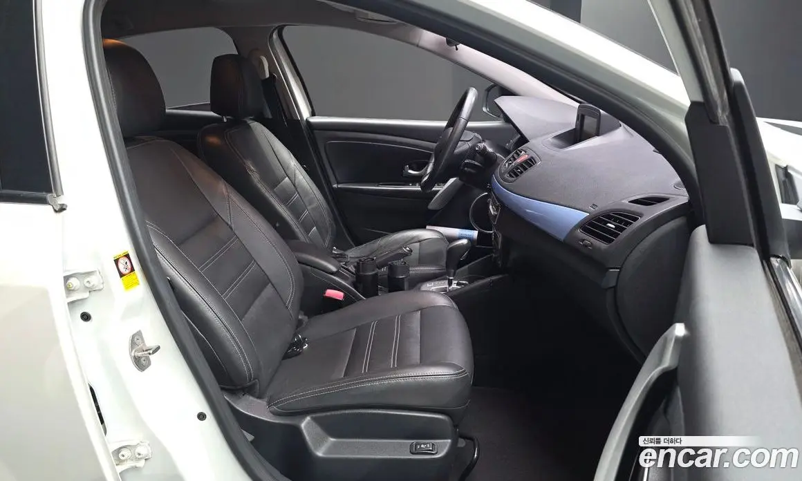 Renault (Samsung) SM3 2015 автомат (гидро), фото 16 Renault (Samsung) SM3 2015 автомат (гидро), фото 16