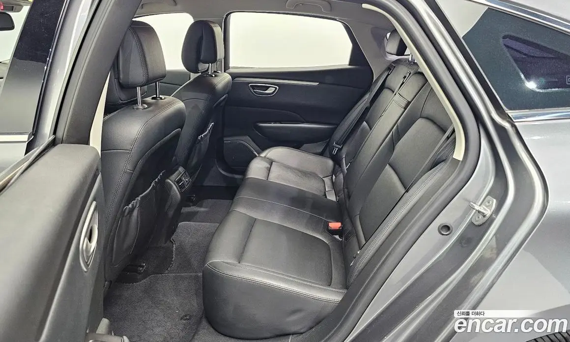 Renault (Samsung) SM6 2017 2.0 автомат (гидро), фото 17 Renault (Samsung) SM6 2017 2.0 автомат (гидро), фото 17