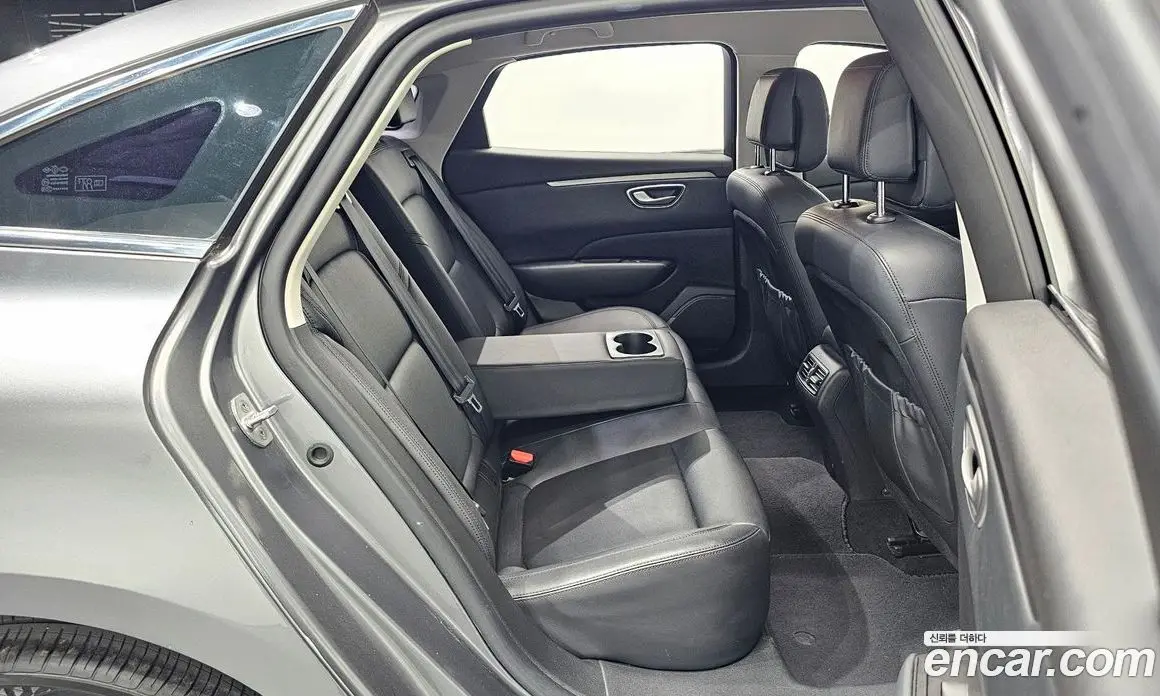 Renault (Samsung) SM6 2017 2.0 автомат (гидро), фото 18 Renault (Samsung) SM6 2017 2.0 автомат (гидро), фото 18