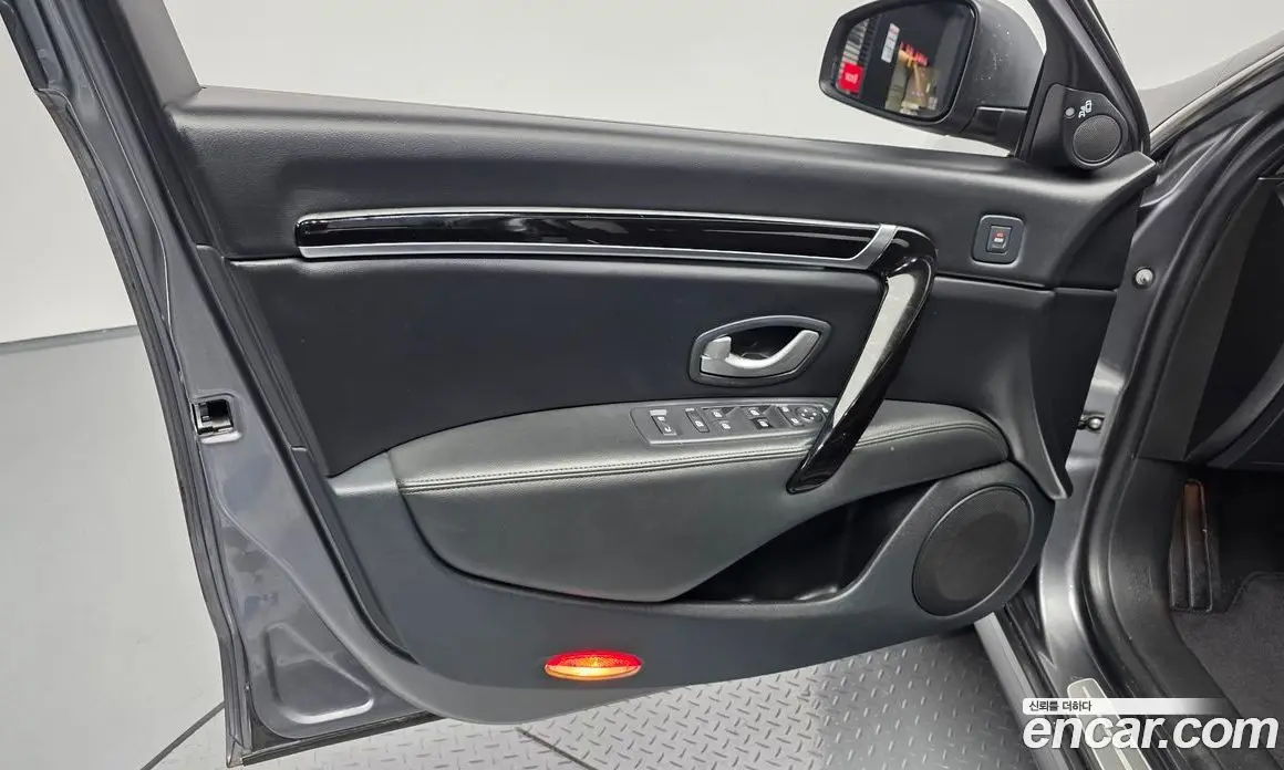 Renault (Samsung) SM7 2017 2.5 автомат (гидро), фото 14