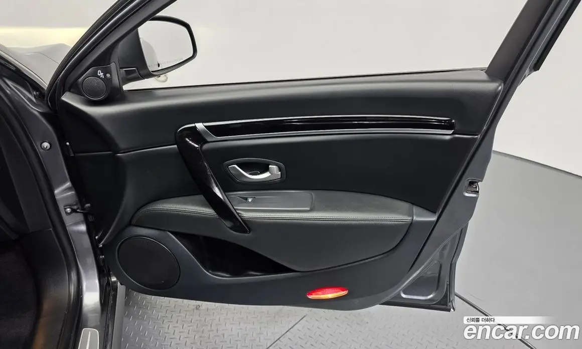 Renault (Samsung) SM7 2017 2.5 автомат (гидро), фото 15