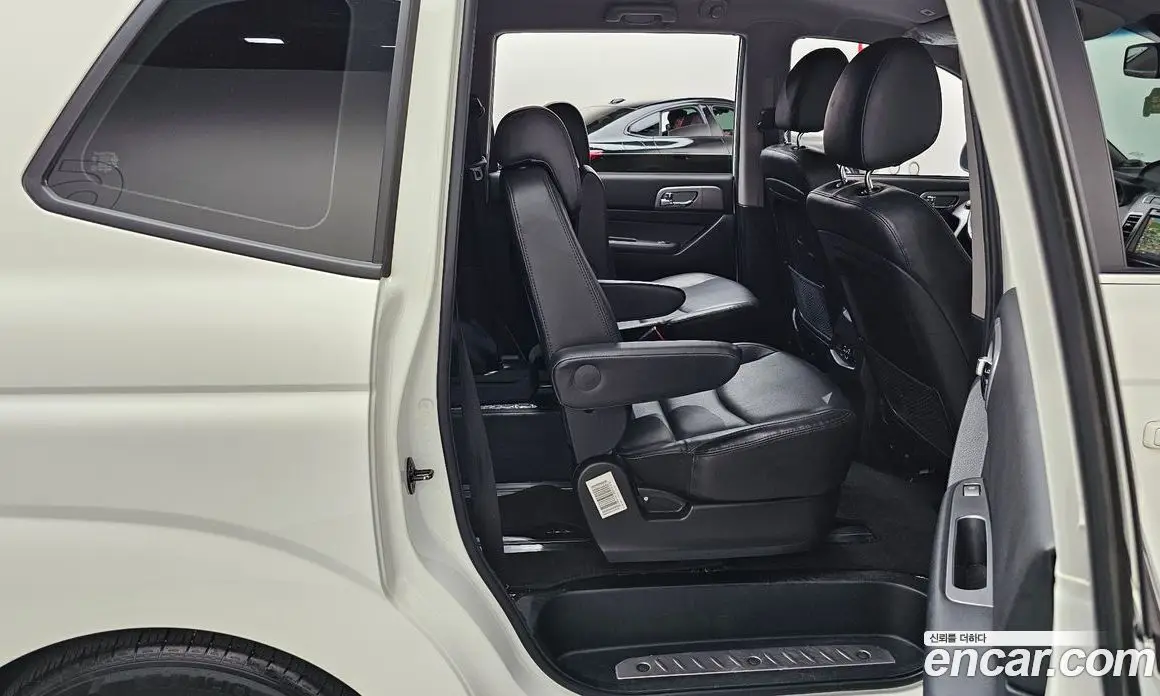 SsangYong Korando 2018 2.2 автомат (гидро), фото 17