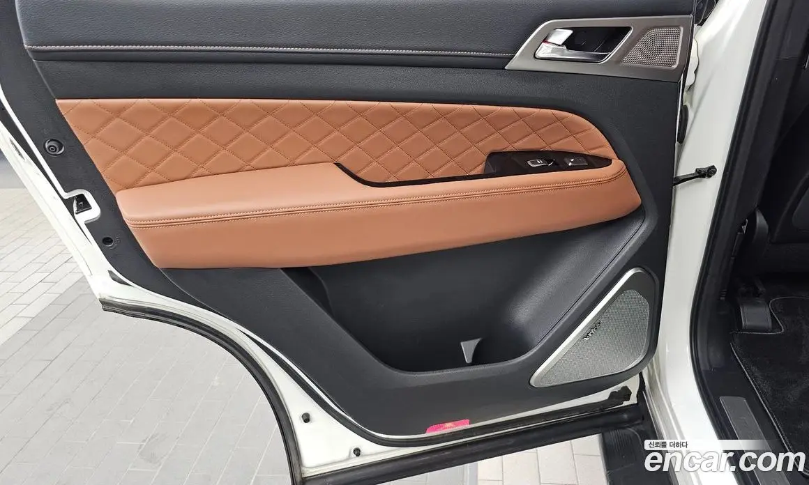 SsangYong Rexton 2017 2.2 автомат (гидро), фото 15