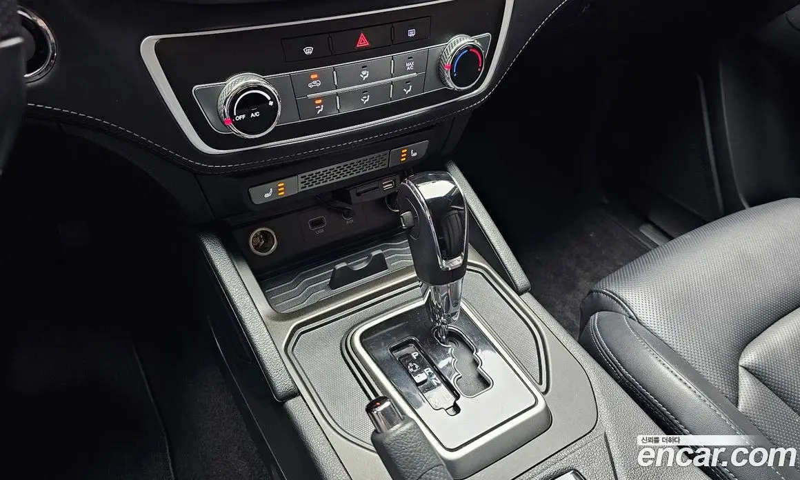 SsangYong Rexton 2018 2.2 автомат (гидро), фото 12 SsangYong Rexton 2018 2.2 автомат (гидро), фото 12